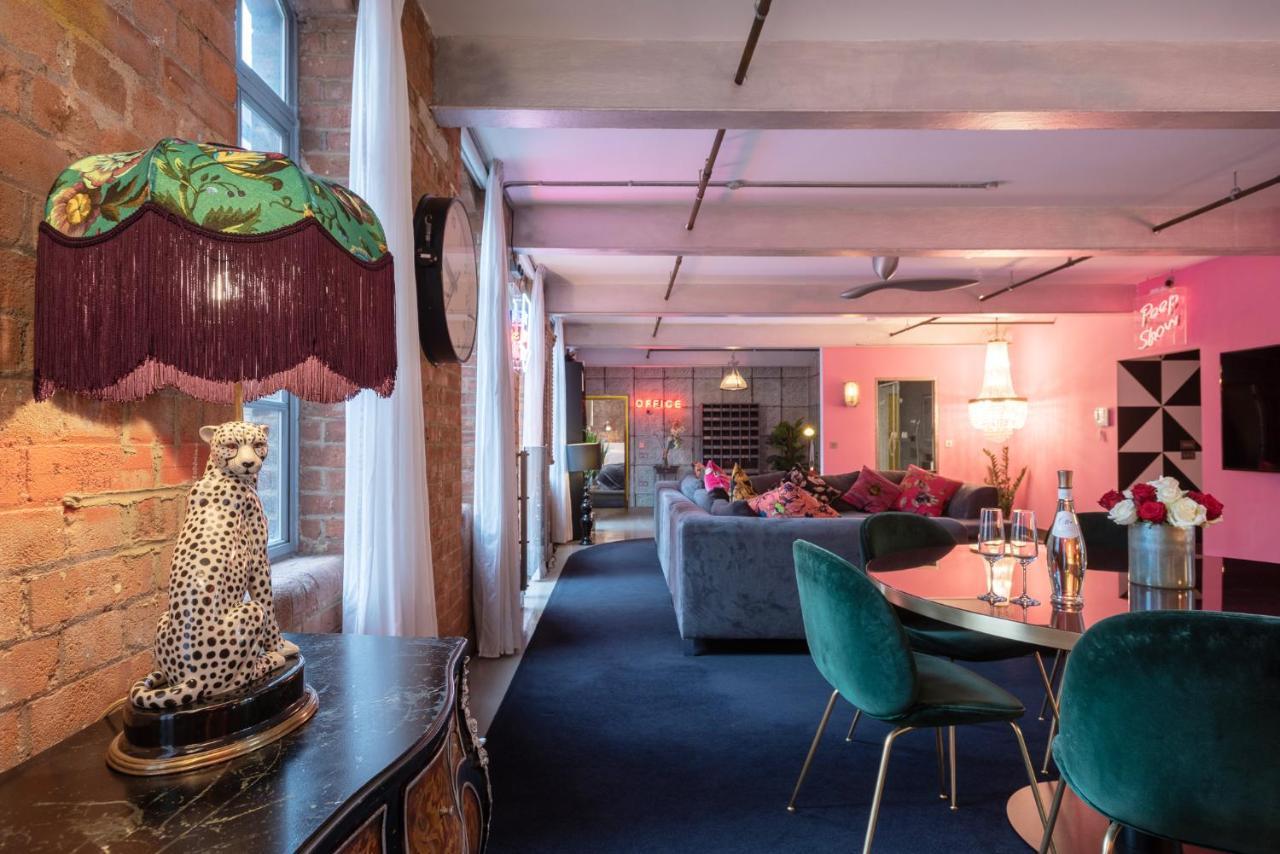 Amazingly Luxurious Loft Apartment, Soho - 3 Bedrooms, 2 Bath & Office Londen Buitenkant foto