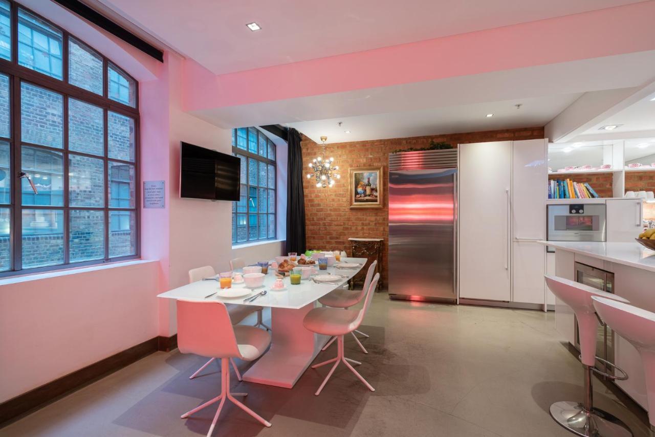 Amazingly Luxurious Loft Apartment, Soho - 3 Bedrooms, 2 Bath & Office Londen Buitenkant foto