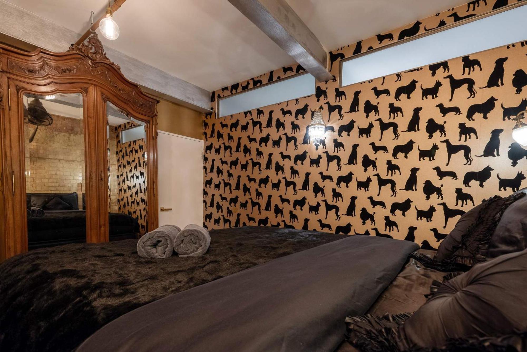Amazingly Luxurious Loft Apartment, Soho - 3 Bedrooms, 2 Bath & Office Londen Buitenkant foto