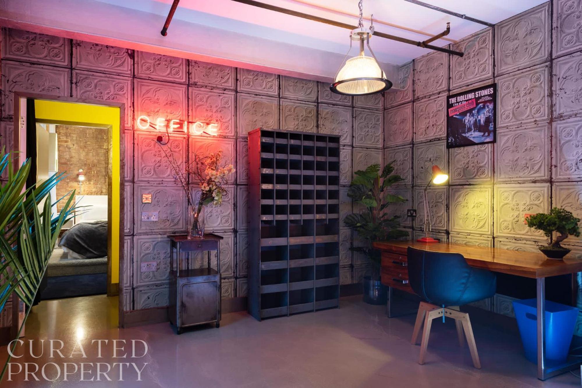 Amazingly Luxurious Loft Apartment, Soho - 3 Bedrooms, 2 Bath & Office Londen Buitenkant foto