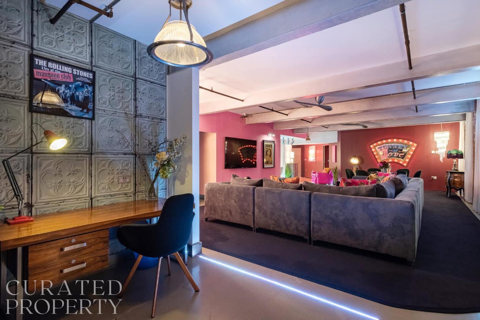 Amazingly Luxurious Loft Apartment, Soho - 3 Bedrooms, 2 Bath & Office Londen Buitenkant foto